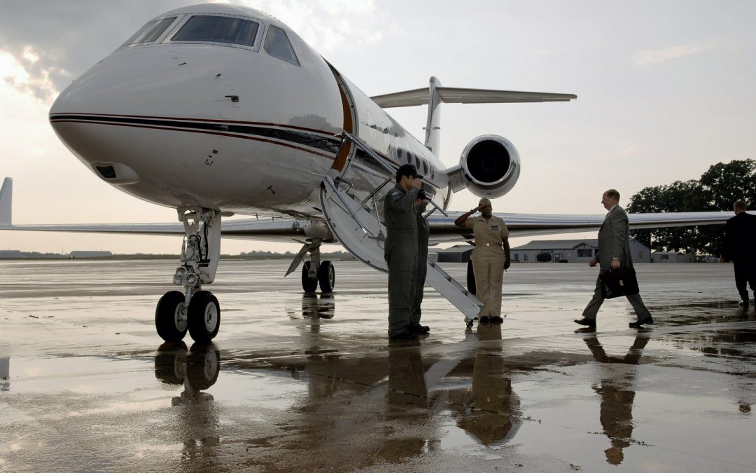 How Much Does It Cost to Charter a Private Aircraft?