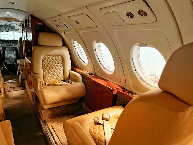 Analysis On How The Wealthy Keeps The Private Jet Industry Stable